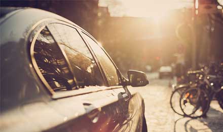 陷入混戰(zhàn)的二手車電商：從線上打到線下，從融資到瘋狂廣告